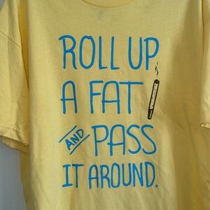 NWT size 2XL Cookies T-Shirt